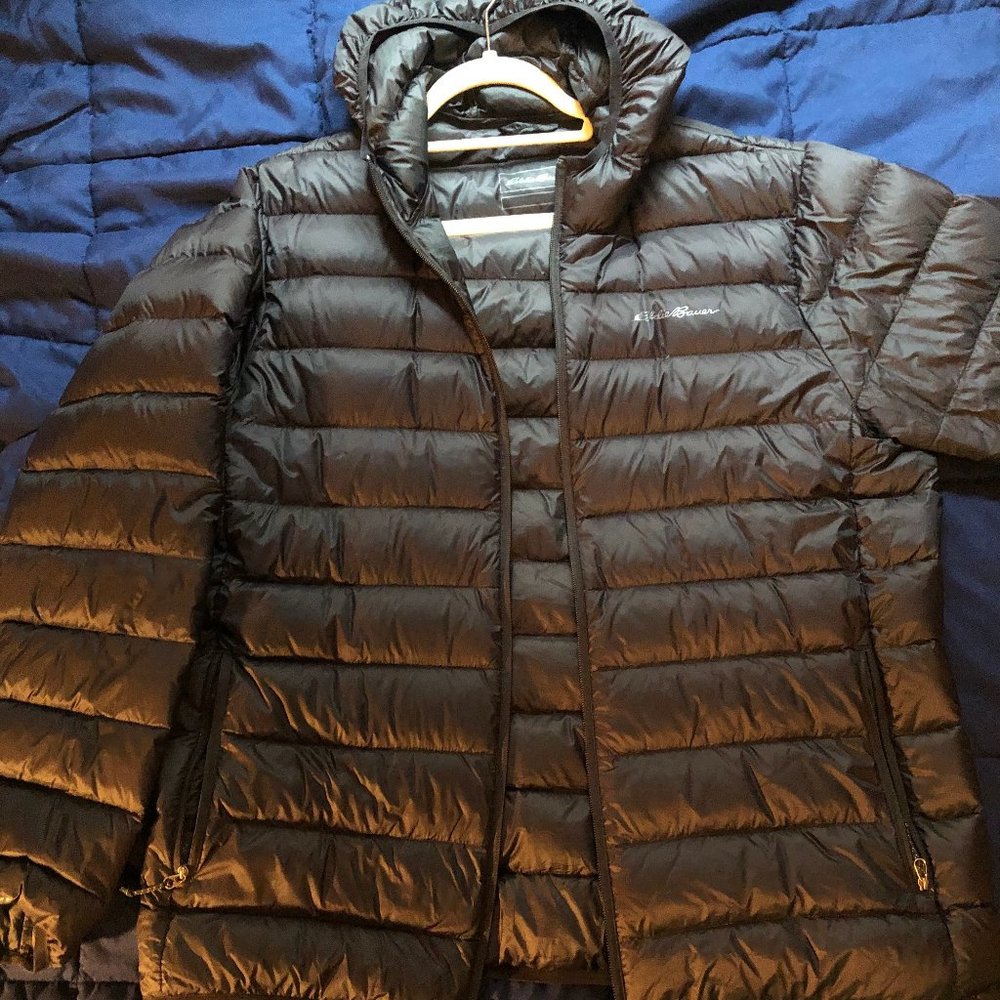 Eddie Bauer CirrusLite Down Hooded Jacket